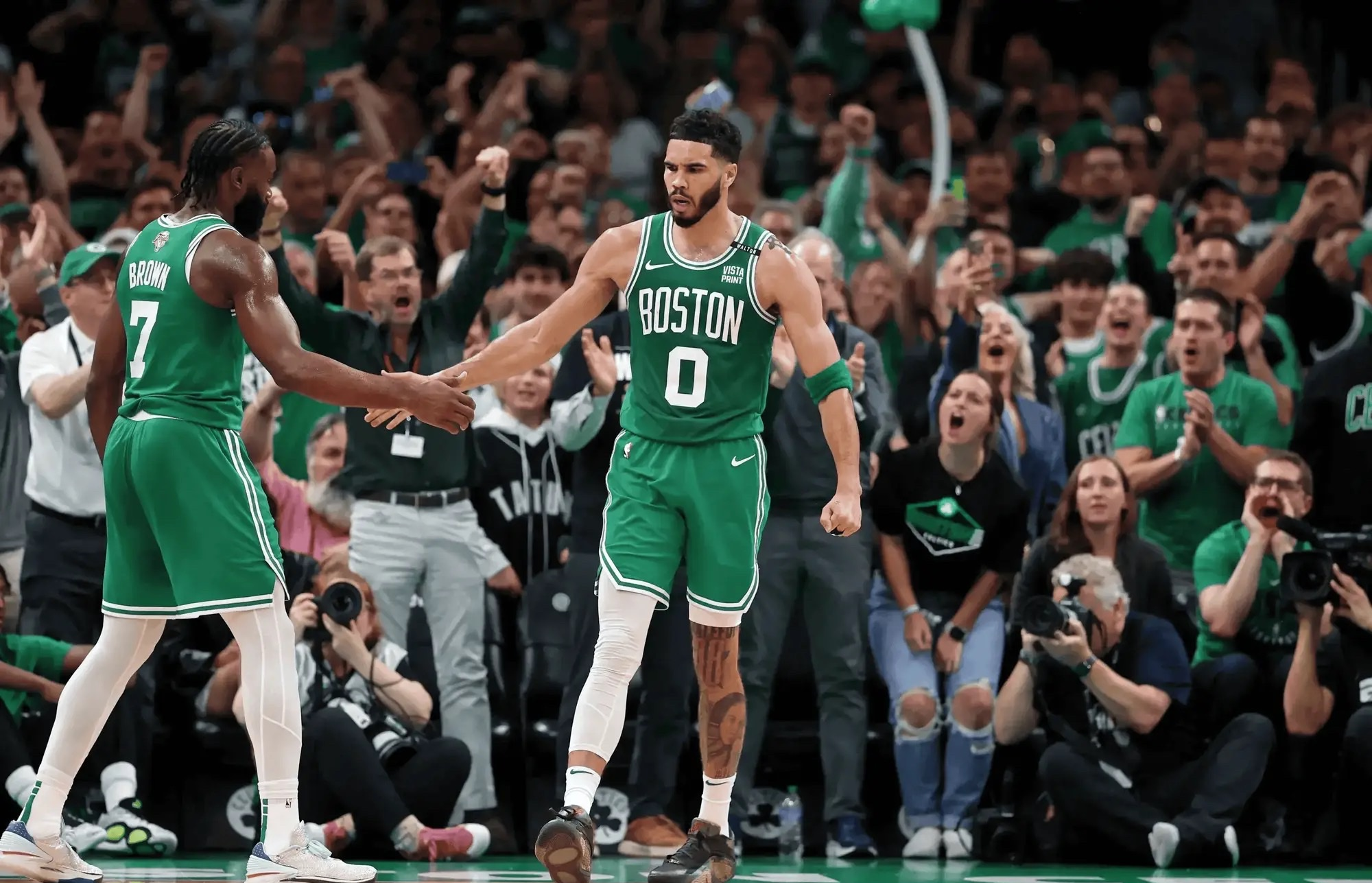 塔图姆连续五场比赛得分超过问鼎冠军，利物浦挑战极限！的简单介绍